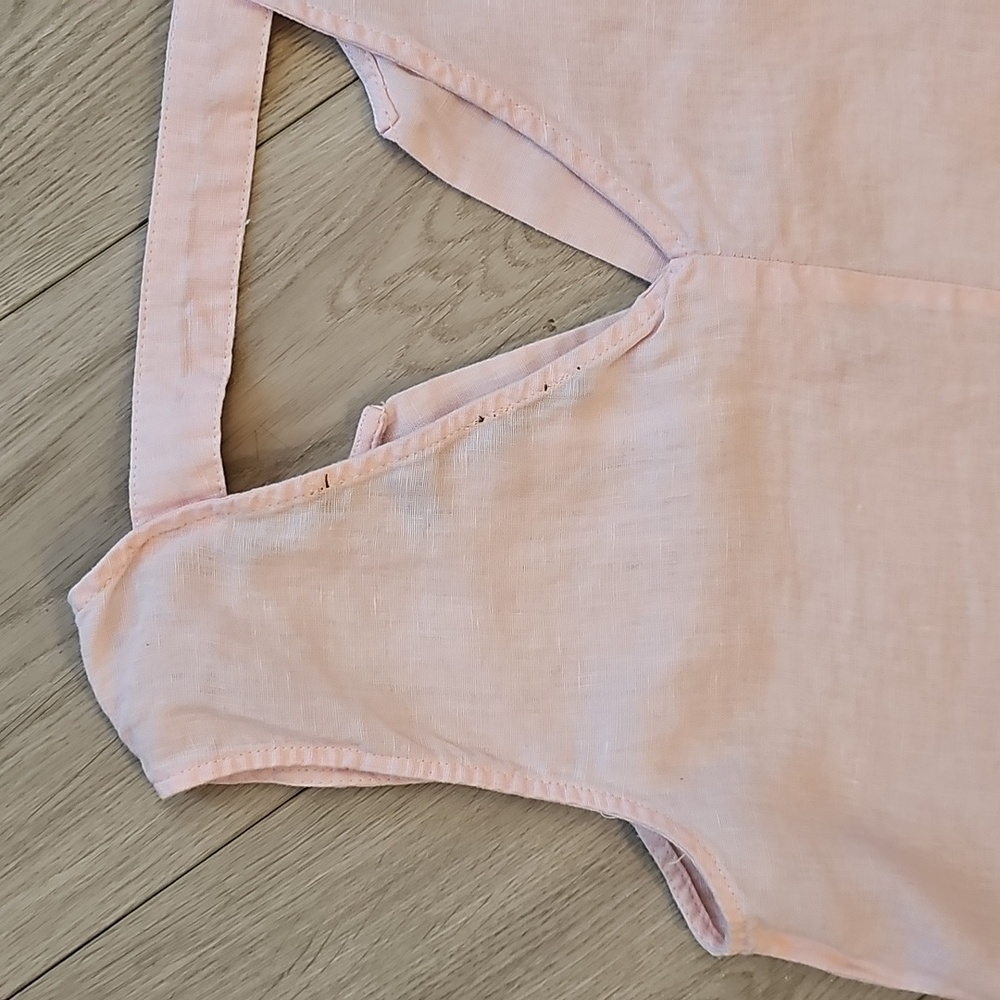 Harve Benard Linen Light Pink Sleeveless V-Neck & Open Back Blouse, Small - Picture 7 of 15